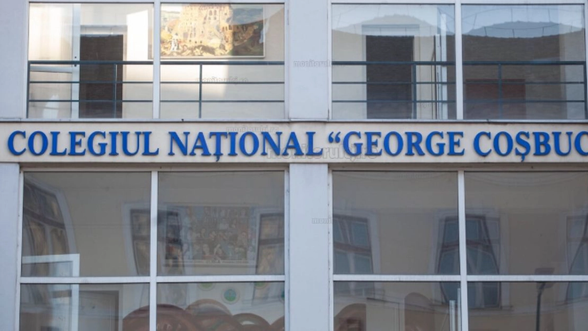 Scene șocante într-o școală! Un elev de 9 ani a dislocat umărul învățătoarei, a lovit-o pe directoare și a mușcat psihologul