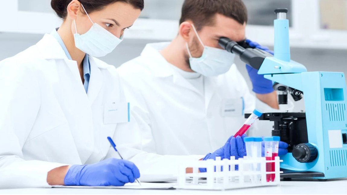 Nu știi ce trebuie să faci înainte de analizele de sânge? Află toate detaliile despre analize!