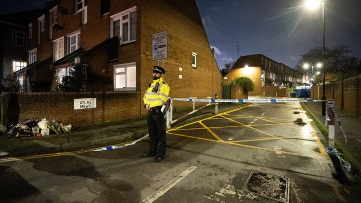 Poliția a intervenit de urgență! Un băiat de 15 ani a fost înjunghiat mortal pe stradă!