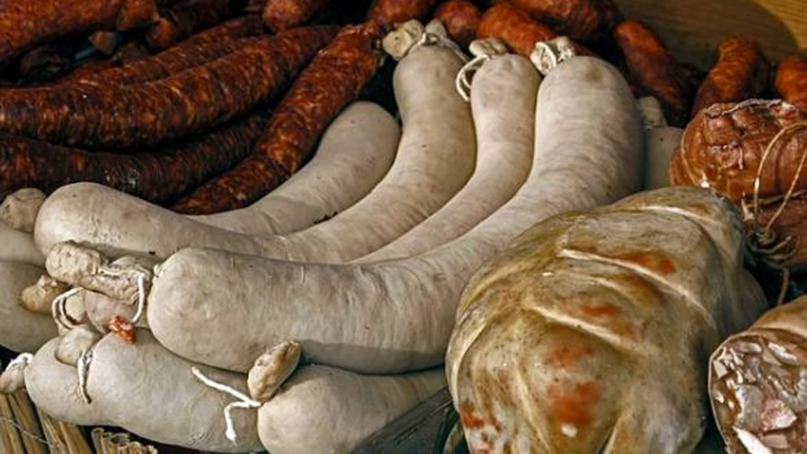 Recomandări ale medicilor pentru masa de sărbători: Echilibrul e mai important