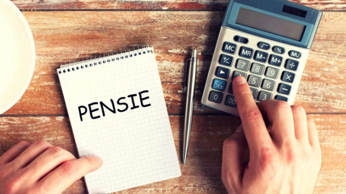 Se dau bani în plus la pensie! Ei sunt românii care primesc a 13-a pensie