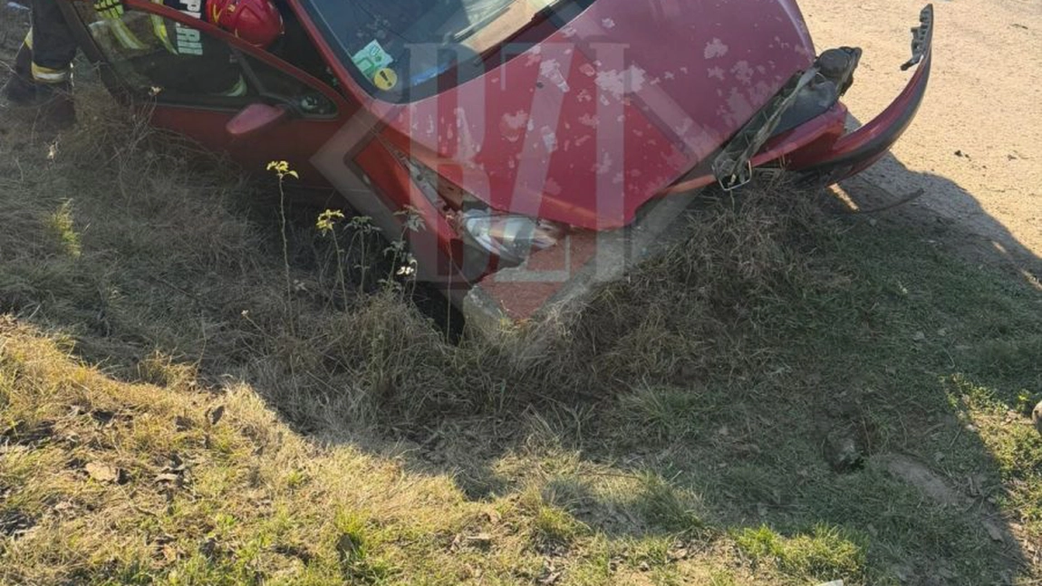 Nou accident rutier la Bălțați! Un autoturism a intrat într-un cap de pod - UPDATE