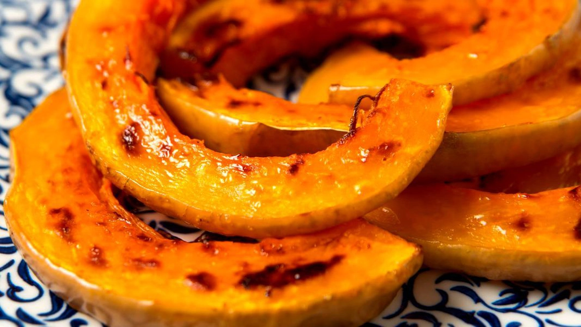 Câte calorii are dovleacul copt? Iată ce beneficii are și cum îl poți integra în alimentație