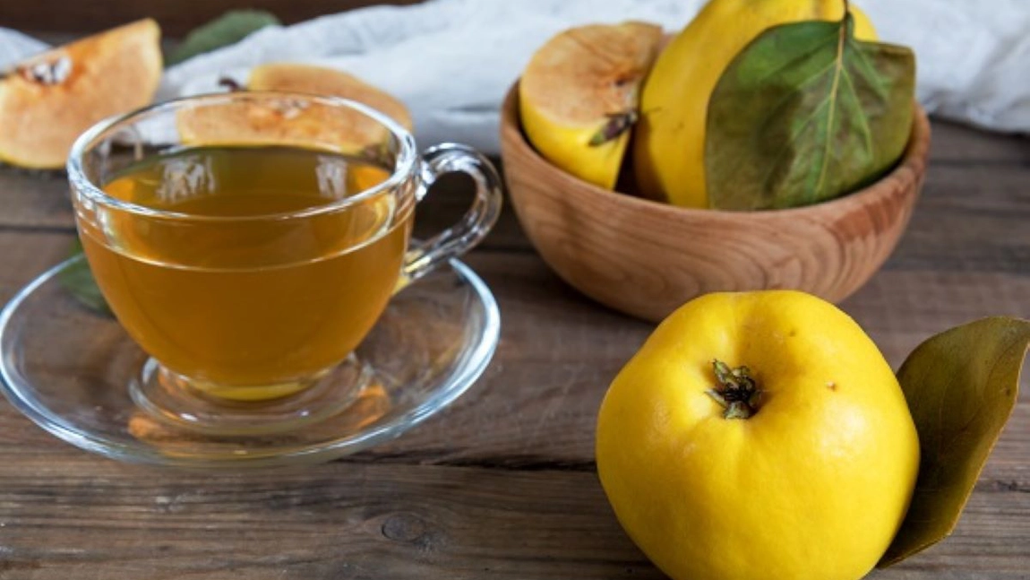 Cât de eficient este ceaiul de frunze de gutui pentru ficat? Află ce beneficii poate avea pentru sănătate!
