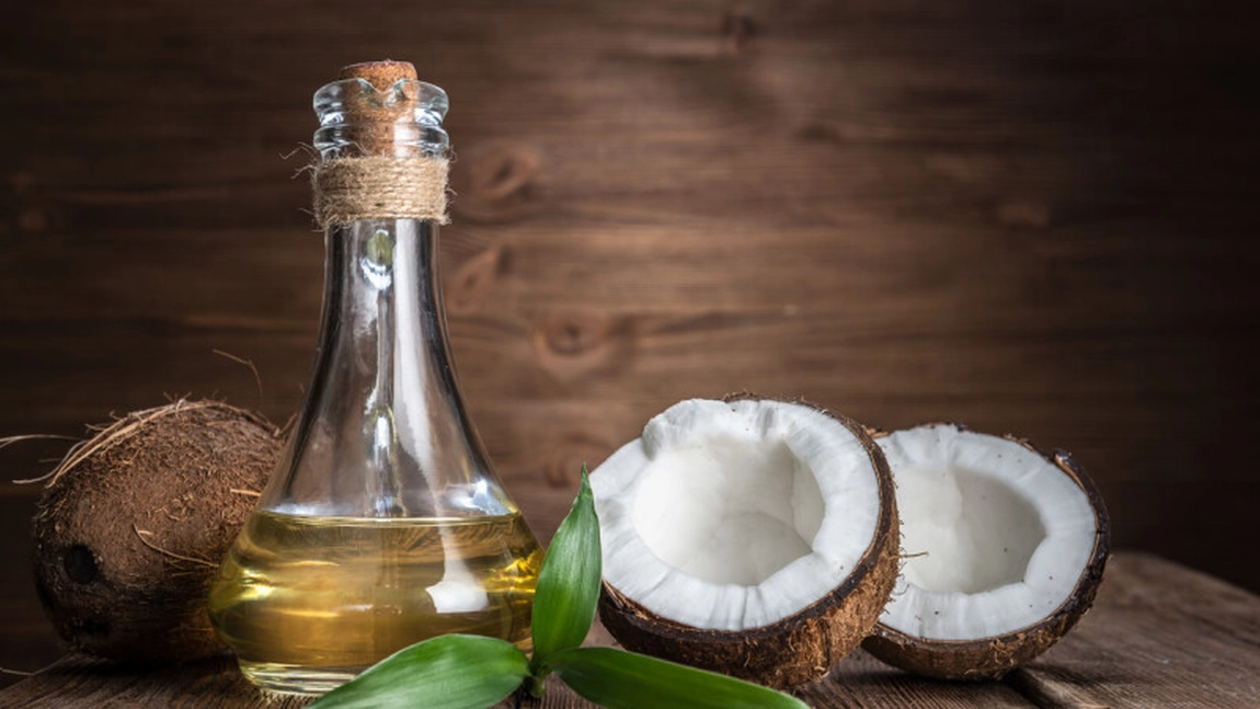 Vrei să știi la ce e bun uleiul de cocos? Descoperă secretele mai puțin știute despre acesta!