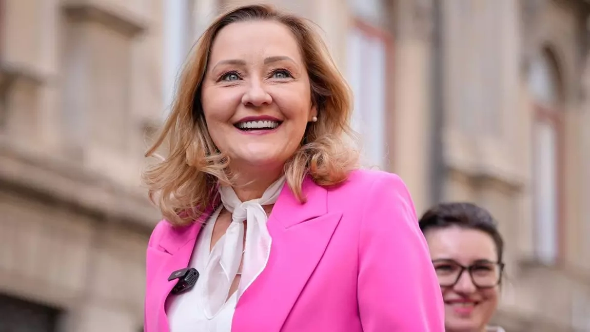 Elena Lasconi demisionează de la șefia USR Câmpulung: „12 ore la primărie nu mai lasă timp pentru partid”