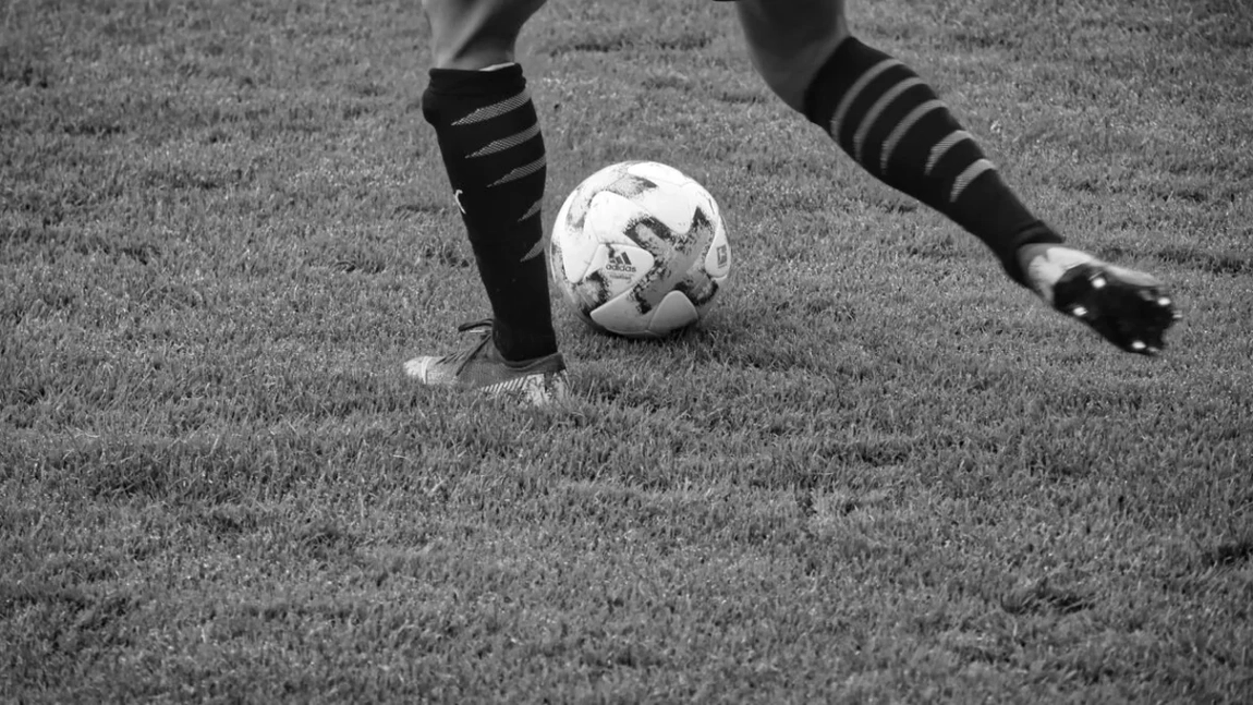 Sfârșit tragic pentru un fotbalist de 22 de ani. A murit în vacanță, în timp ce făcea un selfie