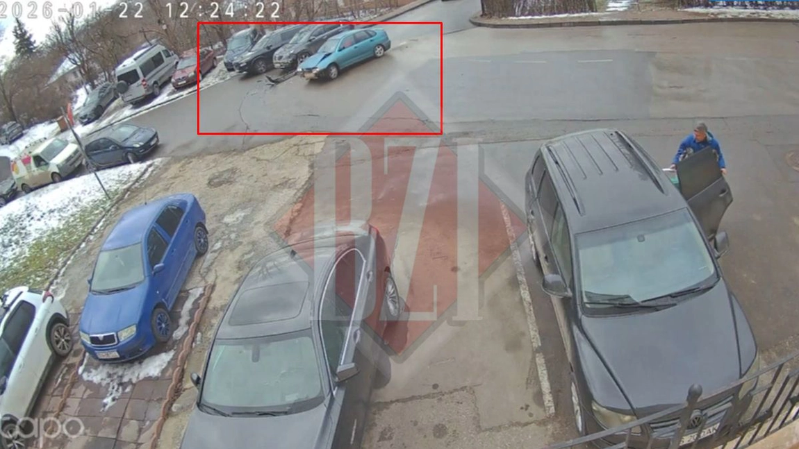 Iată momentul producerii accidentului rutier de pe strada Dr. Vicol. Care șofer a fost de vină - VIDEO