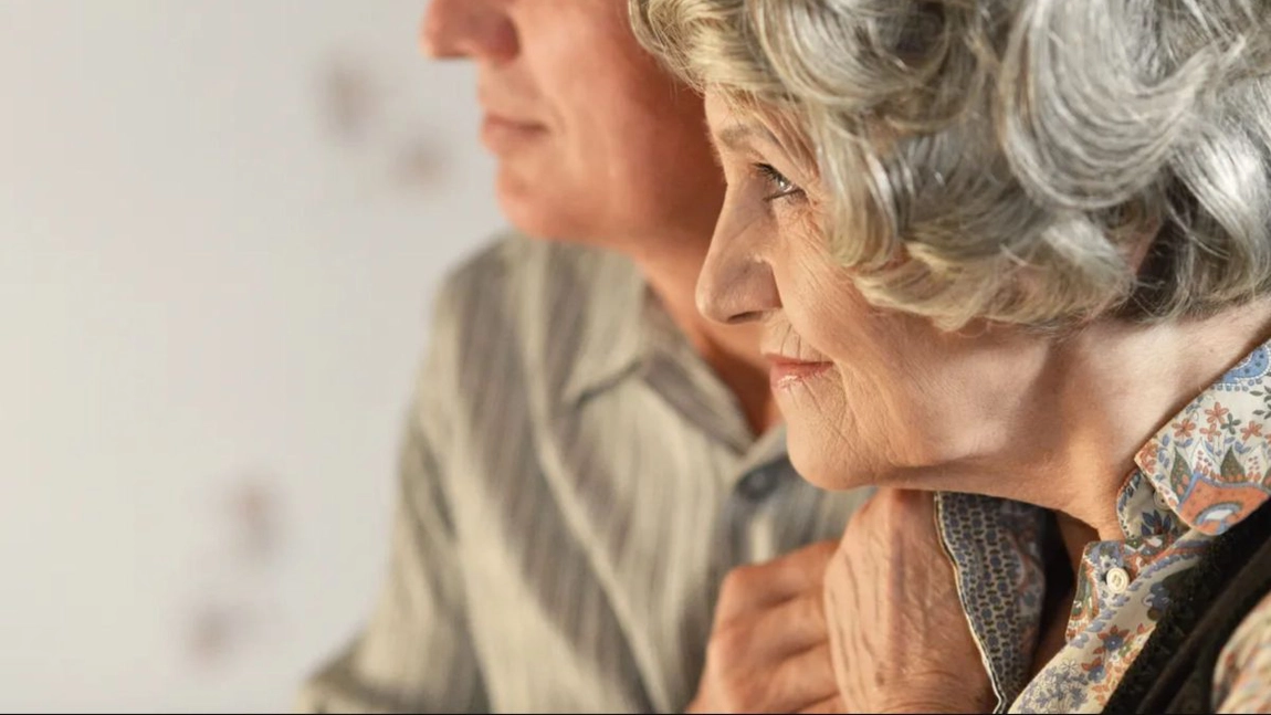 Cresc pensiile! Pensionarii primesc 1.300 în plus din martie 2026