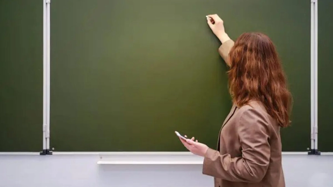 Profesorii sunt nemulțumiți după afișarea calendarelor pentru olimpiadele din anul școlar 2025-2026. Probele programate în weekend sau dezorganizarea sunt câteva dintre plângeri