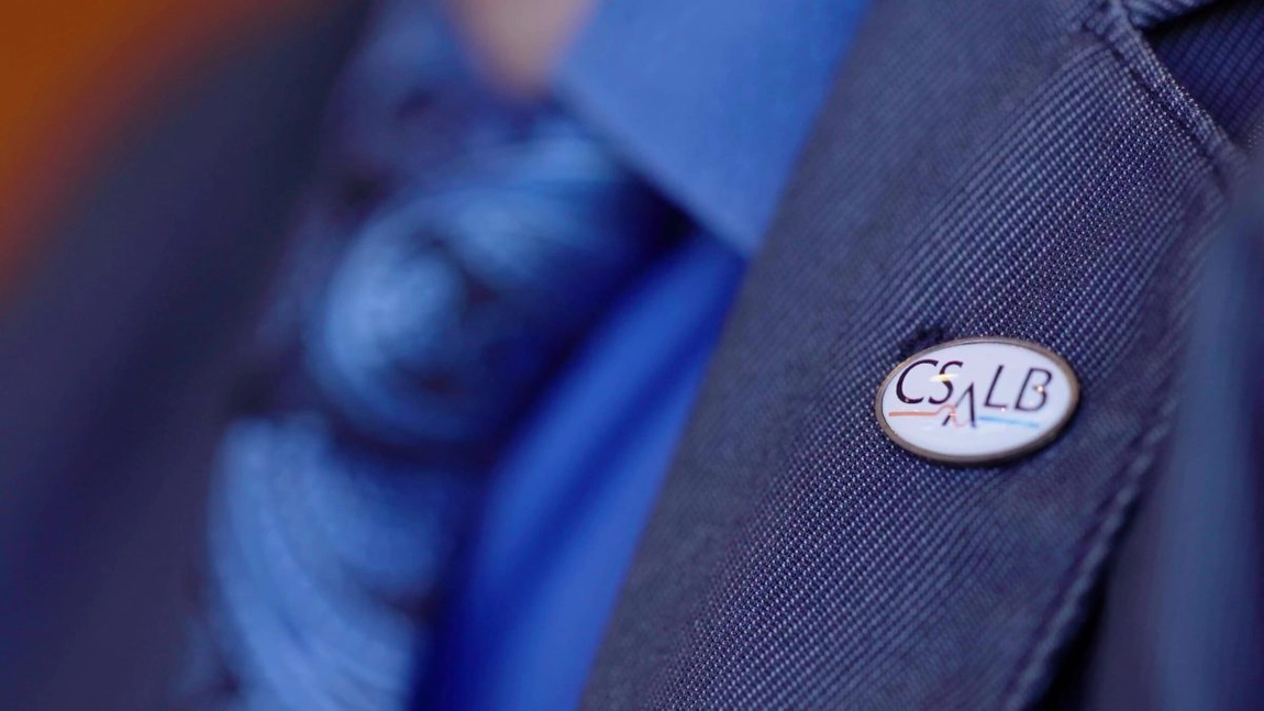 Record de înțelegeri amiabile între români și bănci! 96% dintre negocierile din 2025 s-au încheiat cu succes, în doar 13 zile