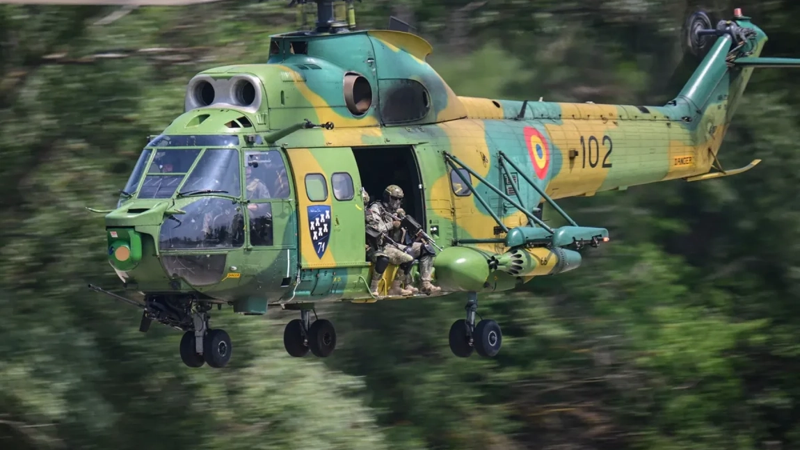 Al doilea cel mai scump program militar românesc: 850 milioane euro pe elicoptere fără producție în țară