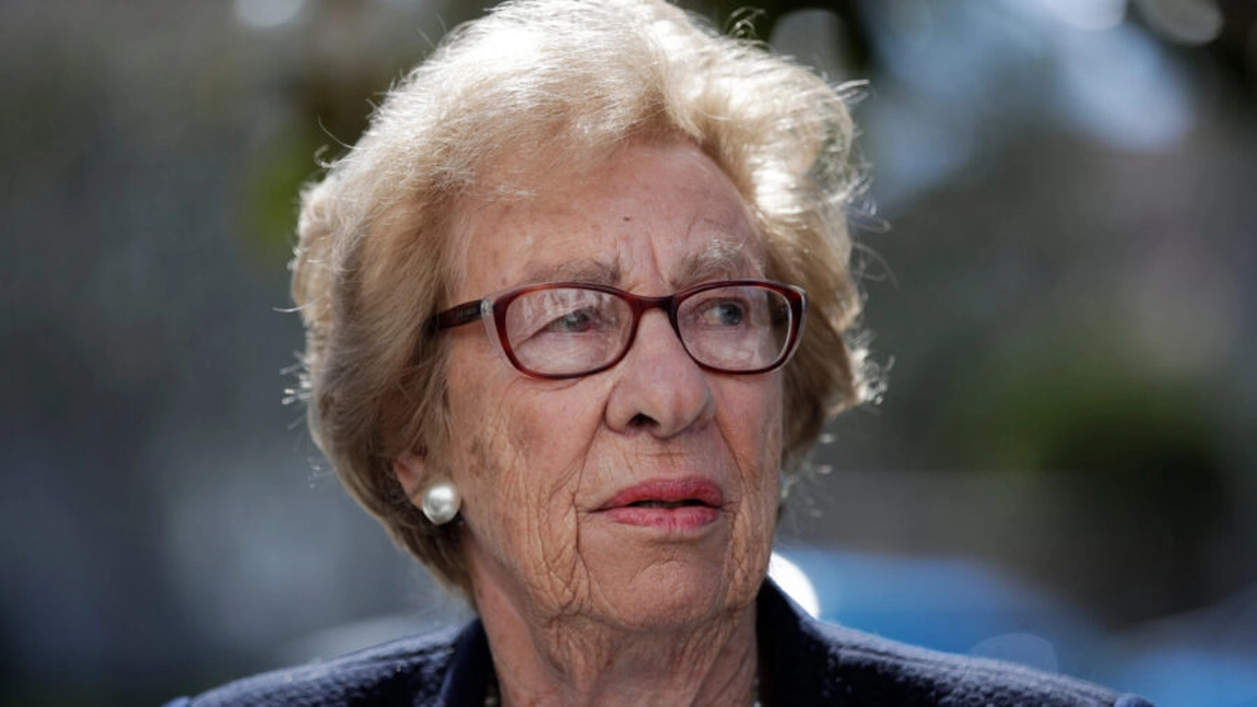 Eva Schloss, supravieţuitoare a lagărului Auschwitz, a murit la 96 de ani! Era sora vitregă a Annei Frank!