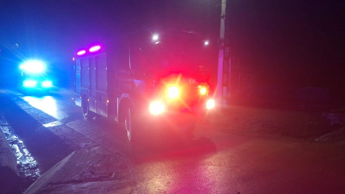 Tragedie în comuna Bălțați. Incendiu violent la o locuință, o persoană decedată