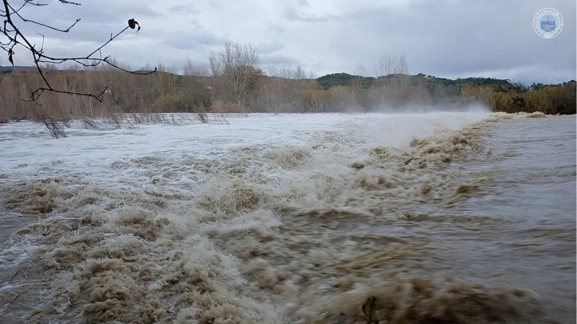 Inundații istorice lovesc sudul Africii: 30 de morți și mii de victime izolate