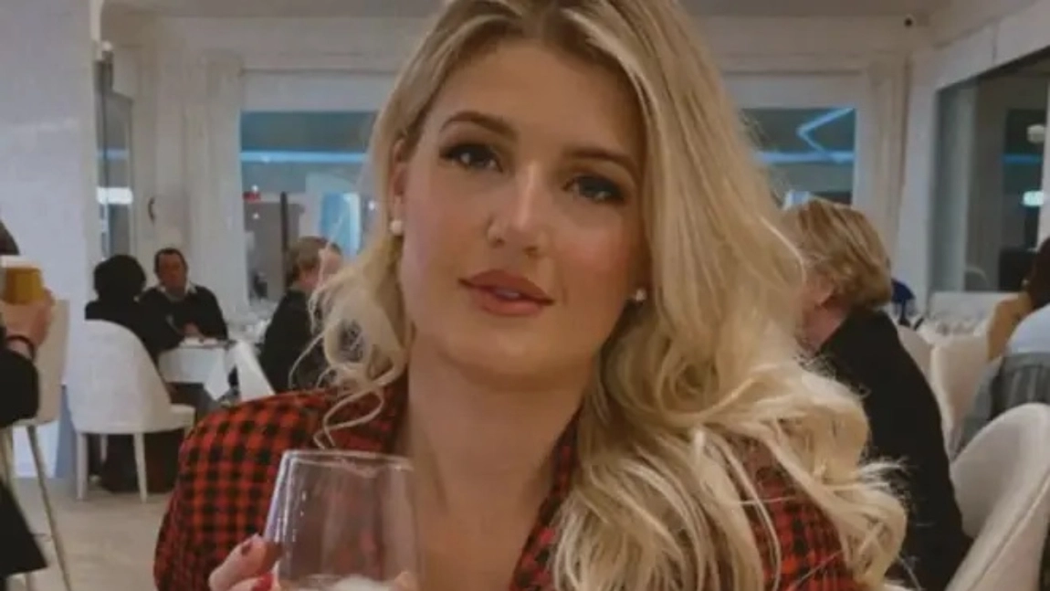 Mămică de 33 de ani, înjunghiată mortal de fostul soț! De față erau cei trei copii ai lor! 