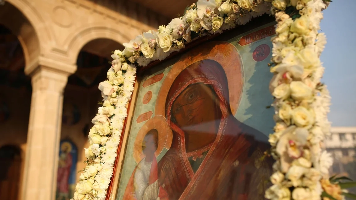 De ce merită vizitată Mănăstirea Dălhăuți? În acest loc găsești Icoana Făcătoare de Minuni, care a plutit pe Marea Neagră
