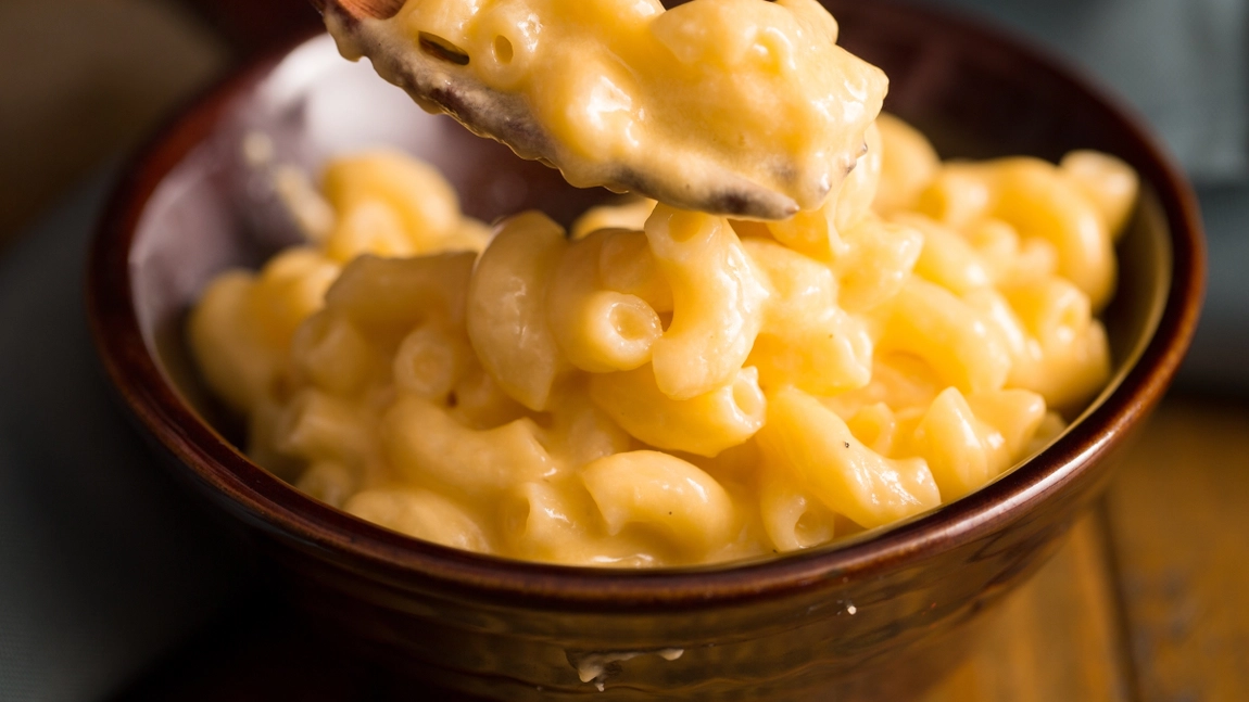 Rețetă de paste cu brânză la cuptor. Iată cum se prepară!