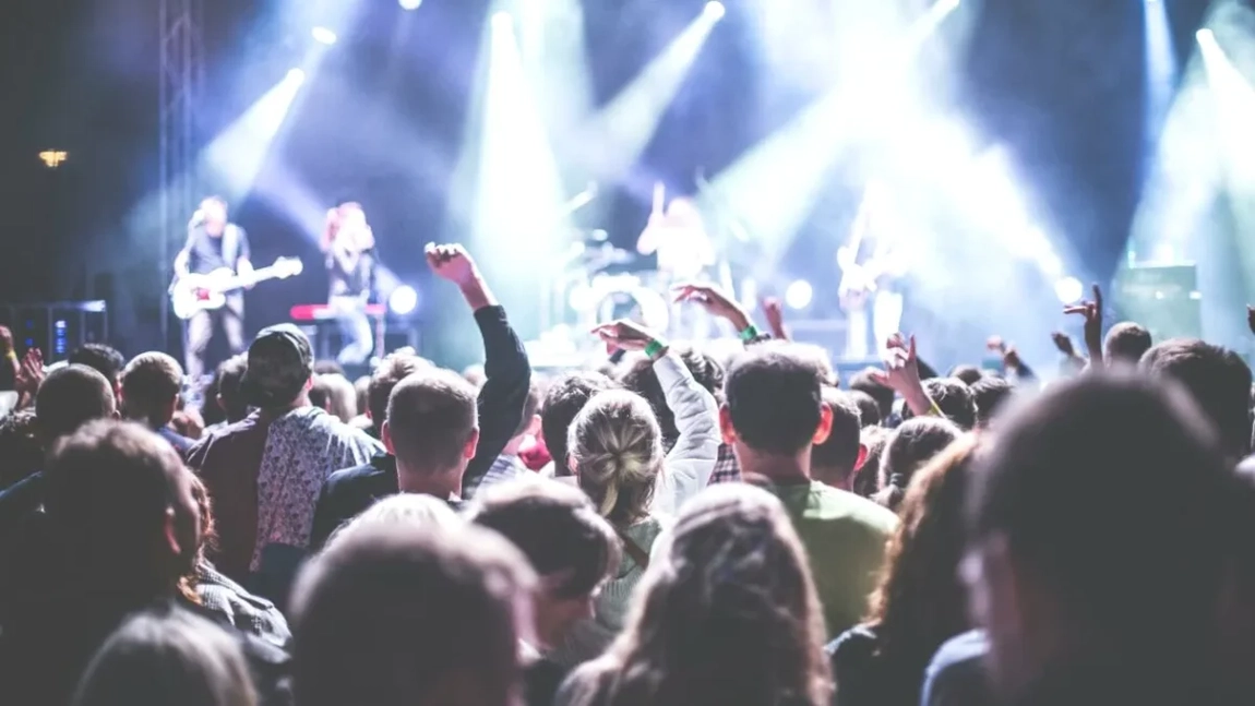 Doliu în muzica românească. Artist îndrăgit, mort subit după un infarct: „Am crescut pe muzica lui”