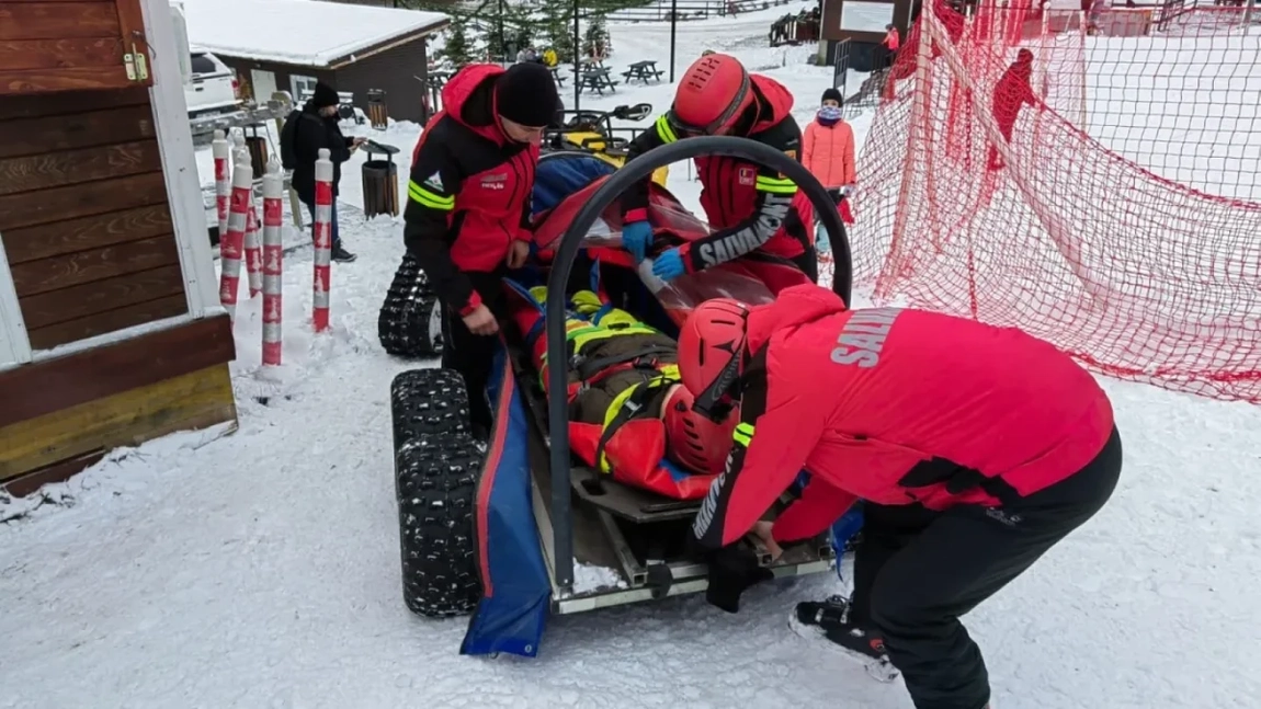 Zeci de accidentări la munte! Aproape 120 de apeluri de urgență într-o singură zi