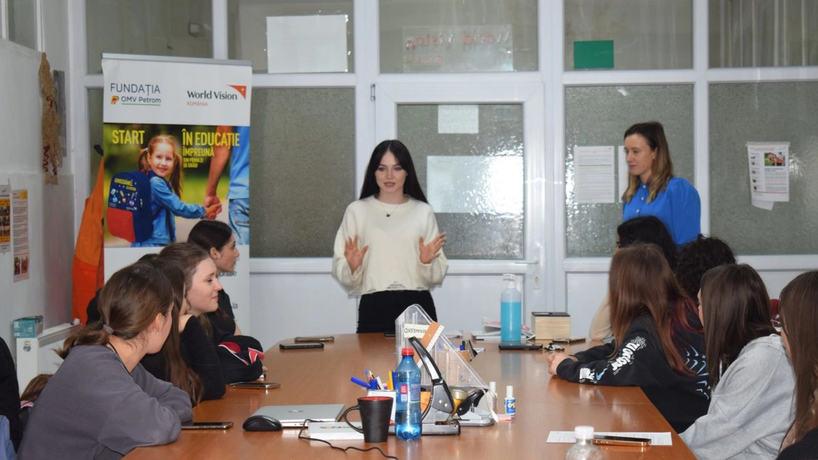 Studenții la Asistență Socială din Iași, mai aproape de o carieră sigură! Primul an al proiectului „Stagii de practică pentru ocupare”, un succes confirmat