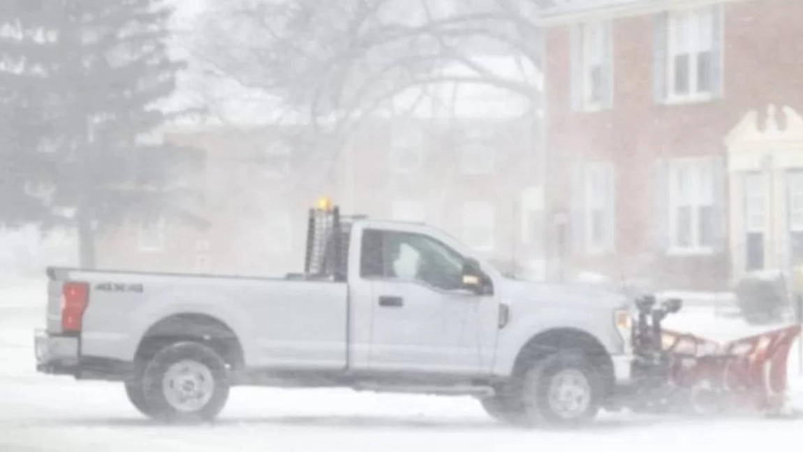 Urmările viscolului din SUA! Zeci de victime și peste un milion de gospodării fără curent