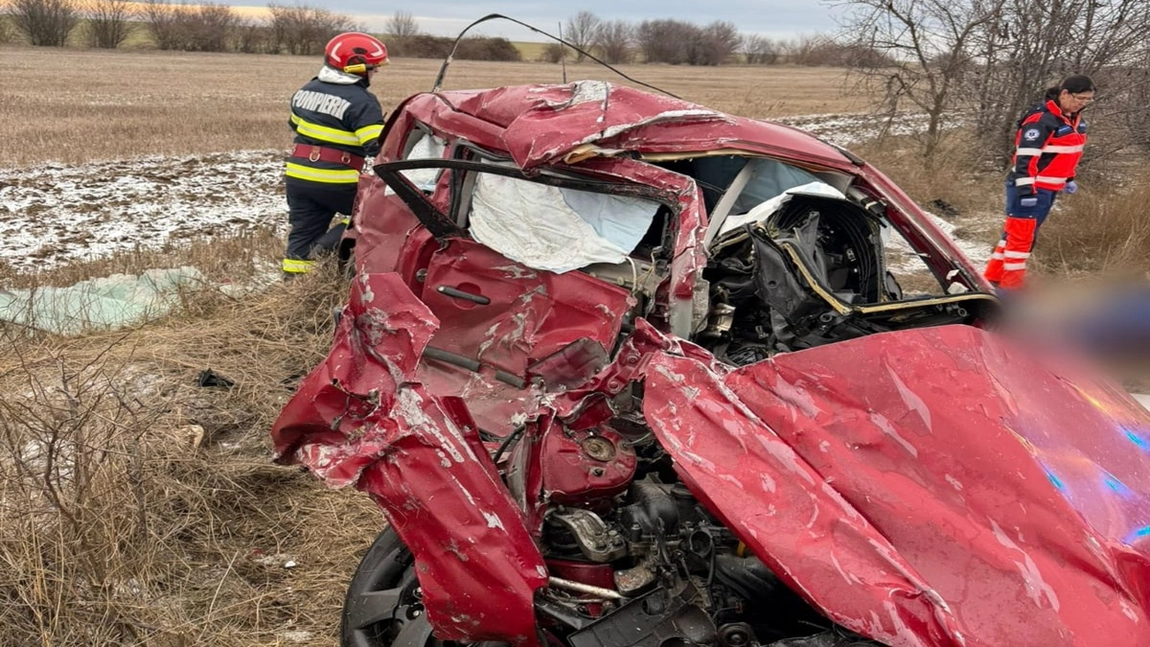 Accident mortal pe DN1D, în Prahova! Un șofer de 53 de ani a murit după impactul frontal cu un TIR