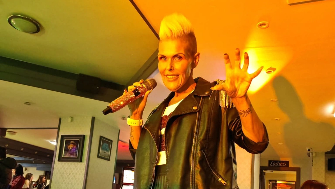 Scouse Pink a murit răpusă de cancer. Liverpool își plânge artista