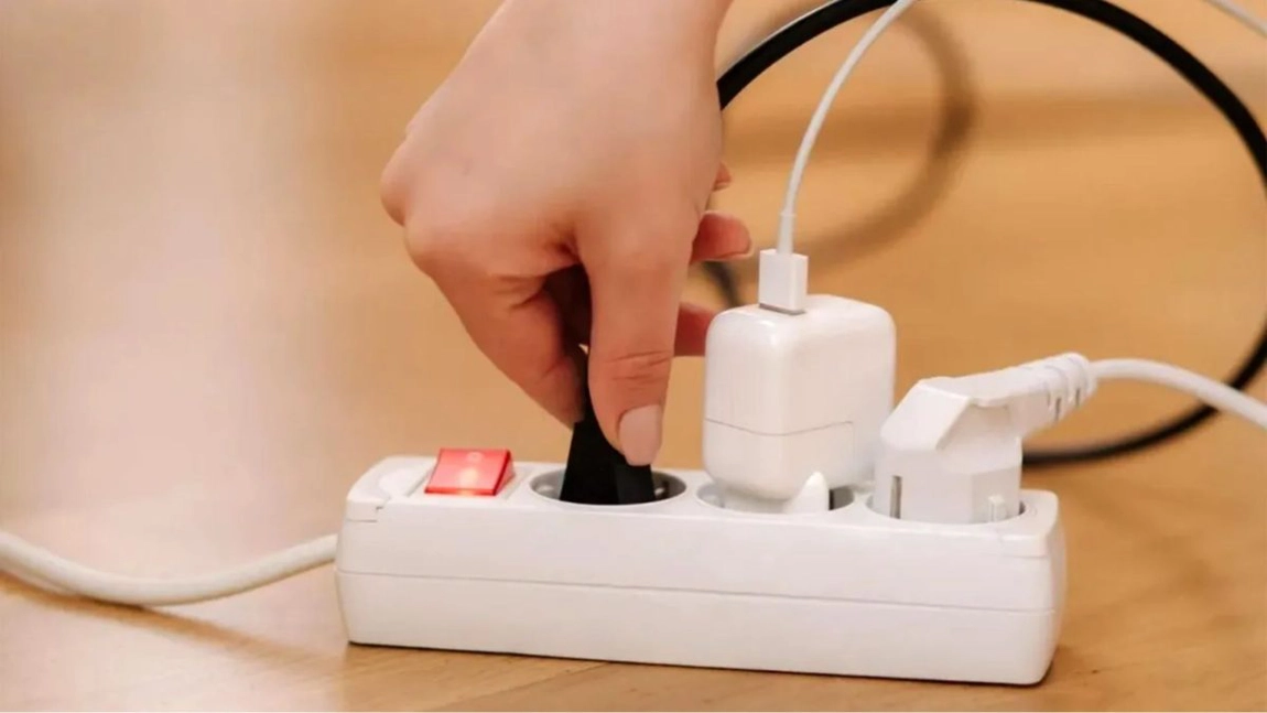 Aparatul electrocasnic care îți dublează factura la curent iarna. Ajungi să plătești peste 500 de lei pe lună fără să îți dai seama