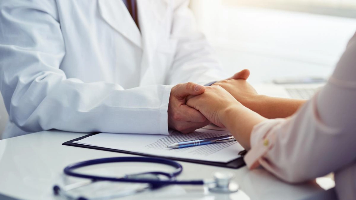 Cât de utilă este o asigurare pentru boli grave? Iată când este necesară și ce acoperă!