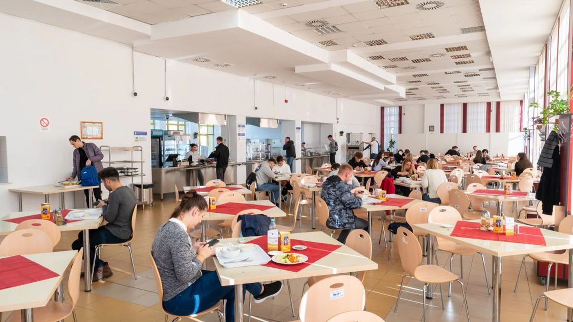 Depune-ți candidatura pentru o bursă în valoare de 1.500 de lei la cantina din campus TUIASI