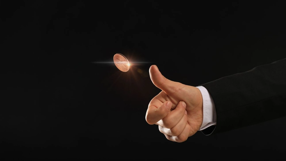 Cap sau pajură? Iată care este originea și semnificația metodei, dar și cât de corectă este