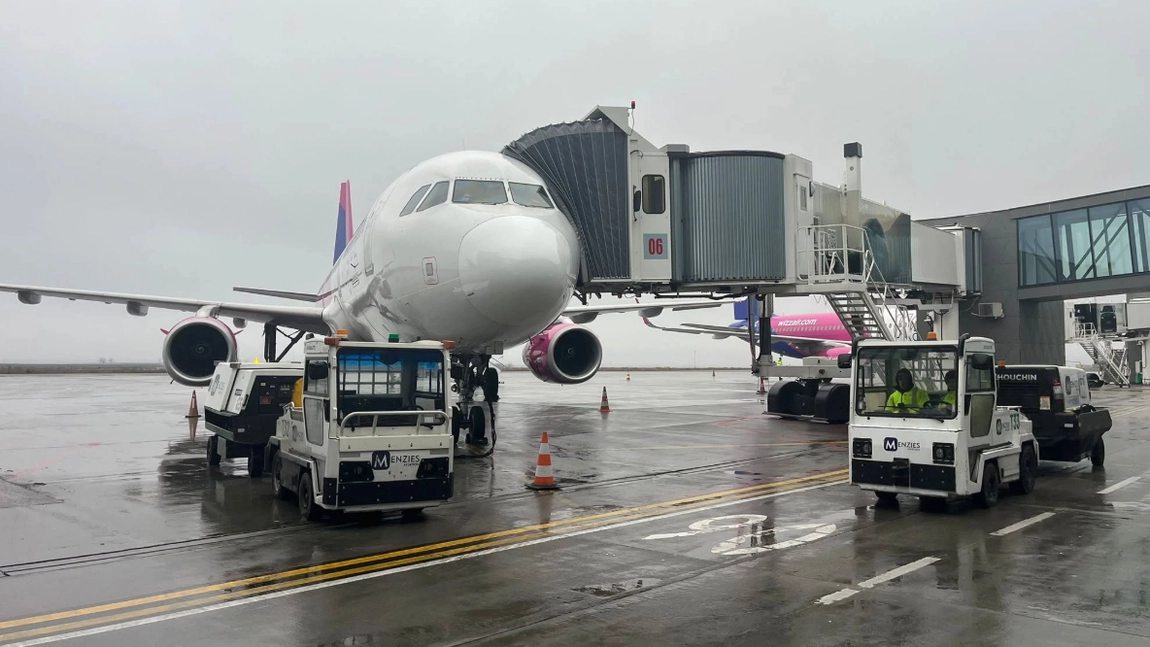 Două zboruri care trebuiau să ajungă la Suceava au fost redirecționate către Aeroportul Iași, din cauza ceții