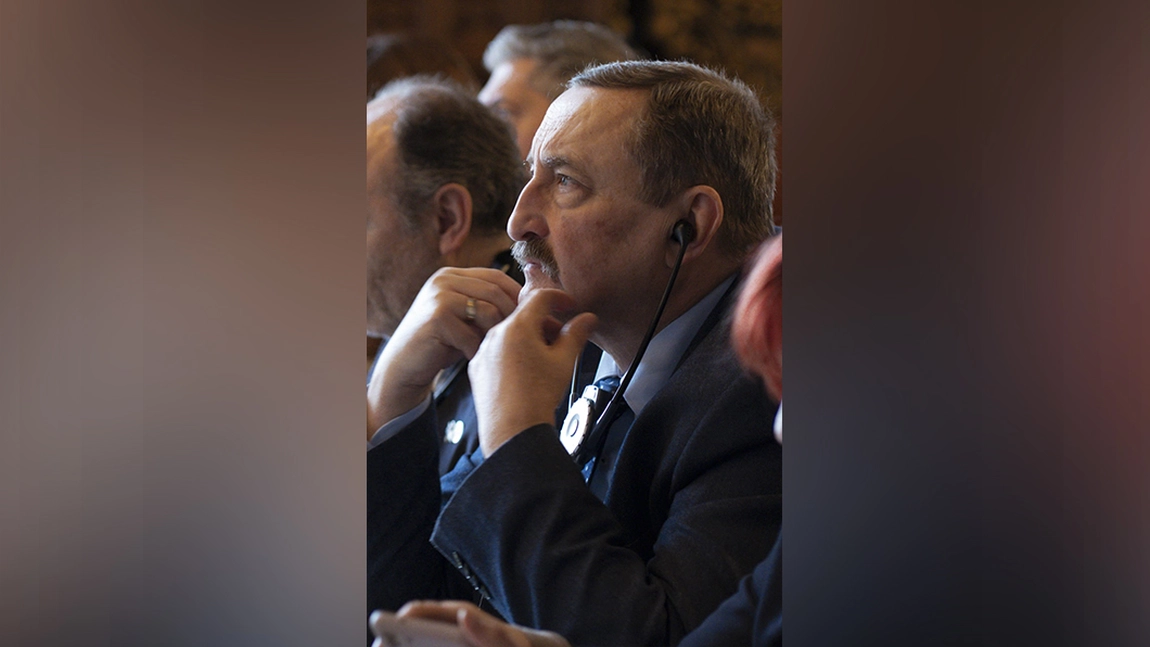 Prof. univ. dr. ing. Dan Cașcaval, senator PSD: „A reduce bugetul educației înseamnă a investi în ignoranță - Cui prodest?”