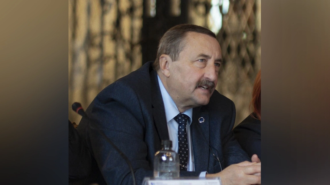 Senatorul Dan Cașcaval, critici dure la adresa ipocriziei din Parlament: „Împăratul este gol!”