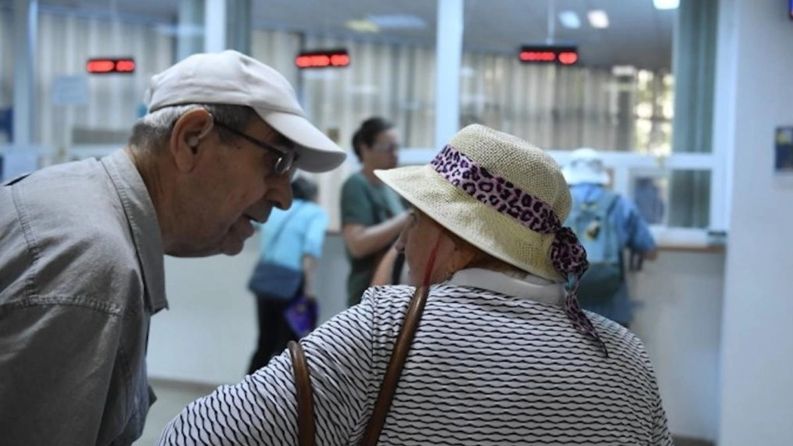 Ce proceduri trebuie să urmeze românii care se pregătesc de pensionare! Doar așa nu vor pierde vechimea