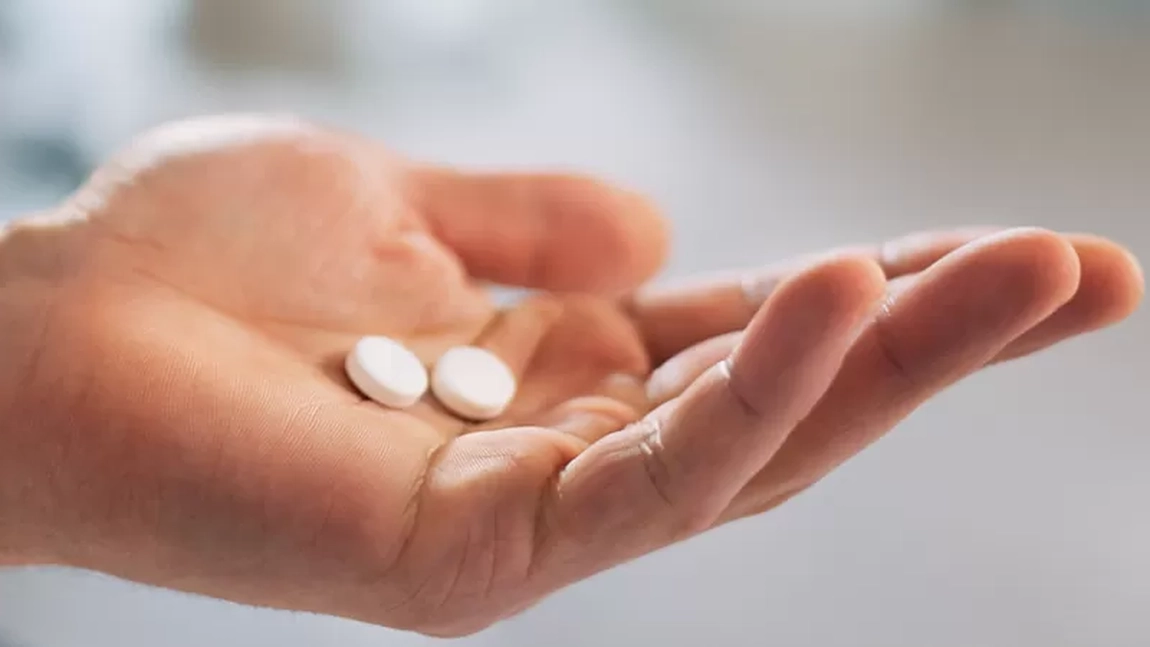 Ce simptome apar când doza de Euthyrox este prea mare? Dr. Andreea Sultana explică ce trebuie să faci când apar primele semne!