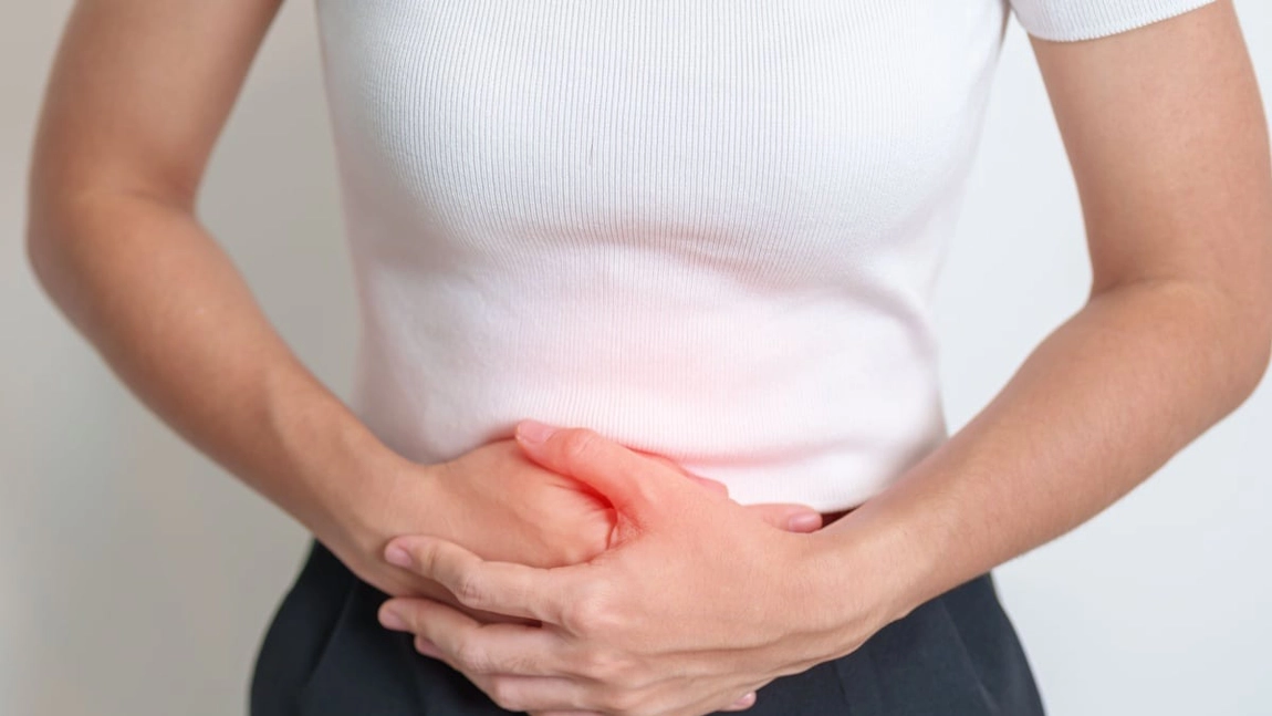 Care sunt cele mai frecvente cauze ale durerilor pelvine la femei? Ce înseamnă când te doare burta jos