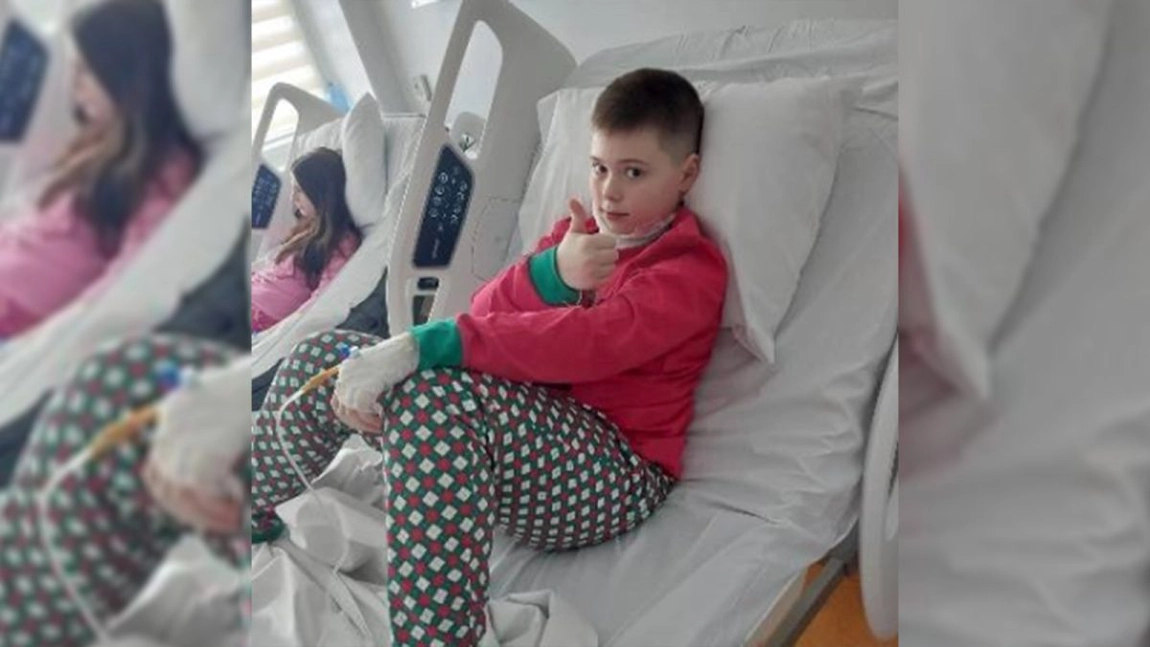 Eric Butnariu duce o luptă grea cu Limfomul Burkitt, un cancer extrem de agresiv. Copilul are nevoie de 50.000 de euro pentru tratament