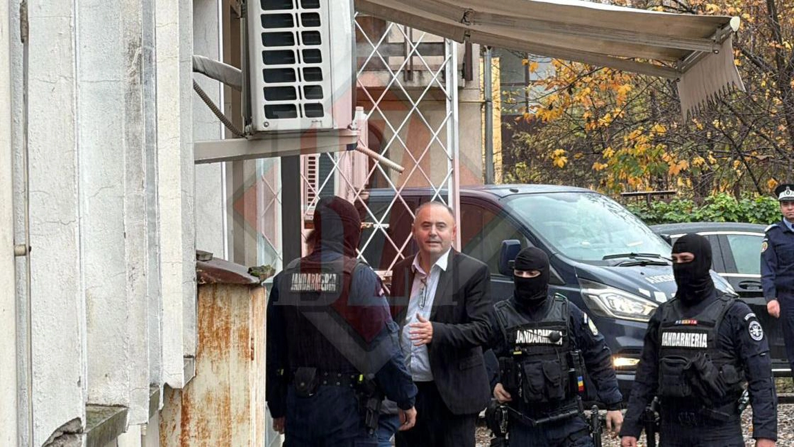 Cei patru inculpați din dosarul de corupție Vanbet rămân în arest, după decizia Tribunalului Vaslui