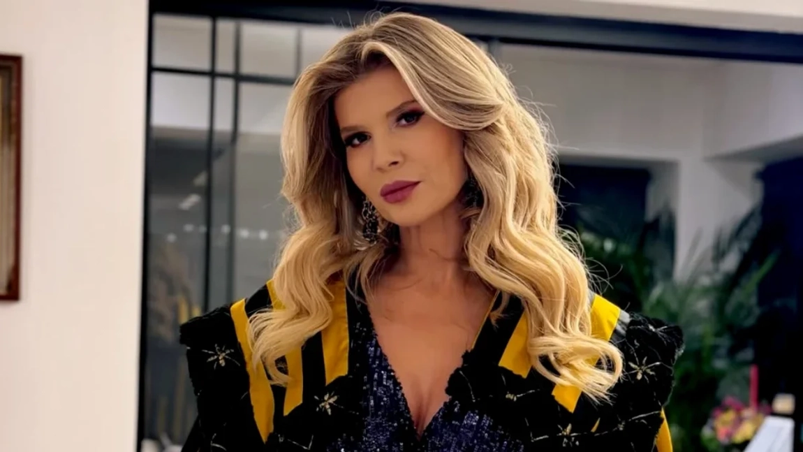 Diana Matei, poze incendiare în costum de baie! Cum s-a fotografiat artista în vacanța exotică