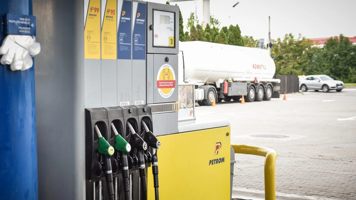 Scumpirea carburanților: Statul, principalul vinovat pentru prețurile tot mai mari la pompă