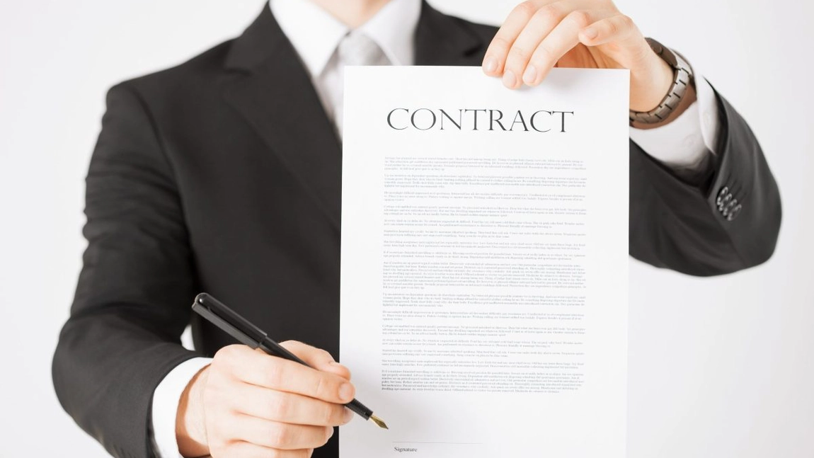 Ce presupune o suspendare de contract de muncă? Iată ce prevede legea!