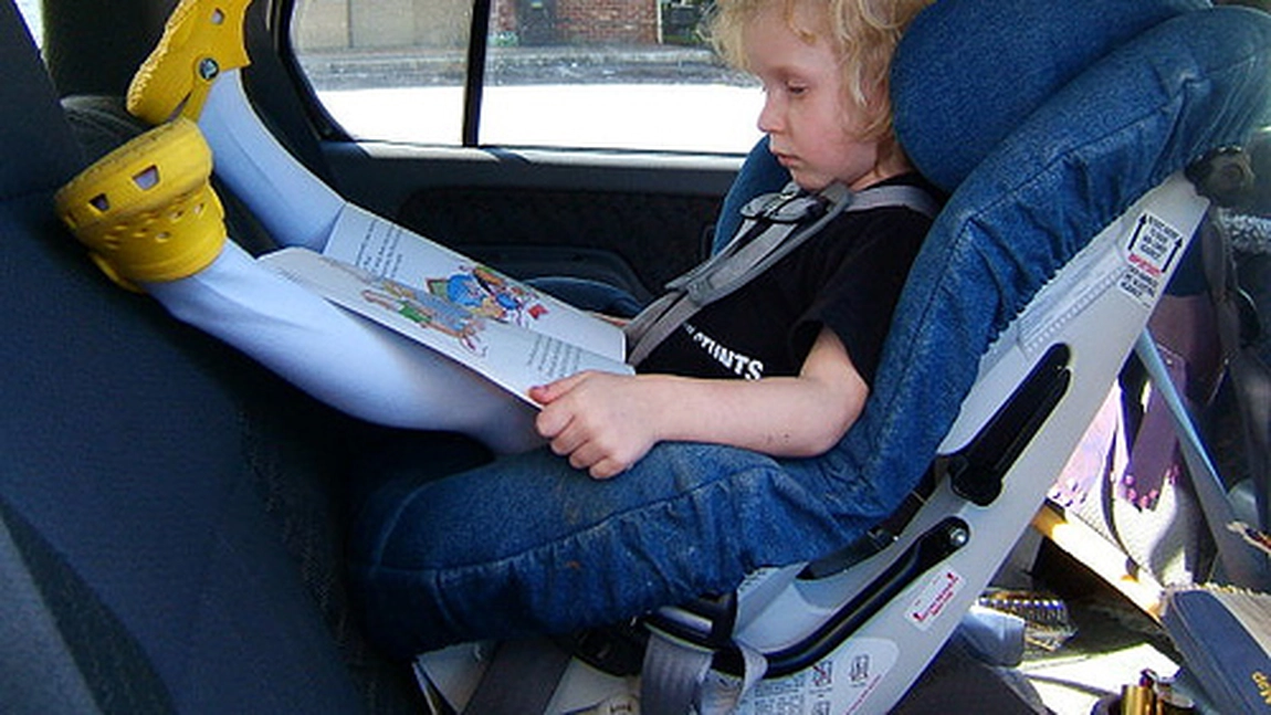 De ce este atât de folositor un scaun auto de copii între 0-36 kg? Iată cum a fost conceput să acopere toate etapele de dezvoltare ale celui mic!