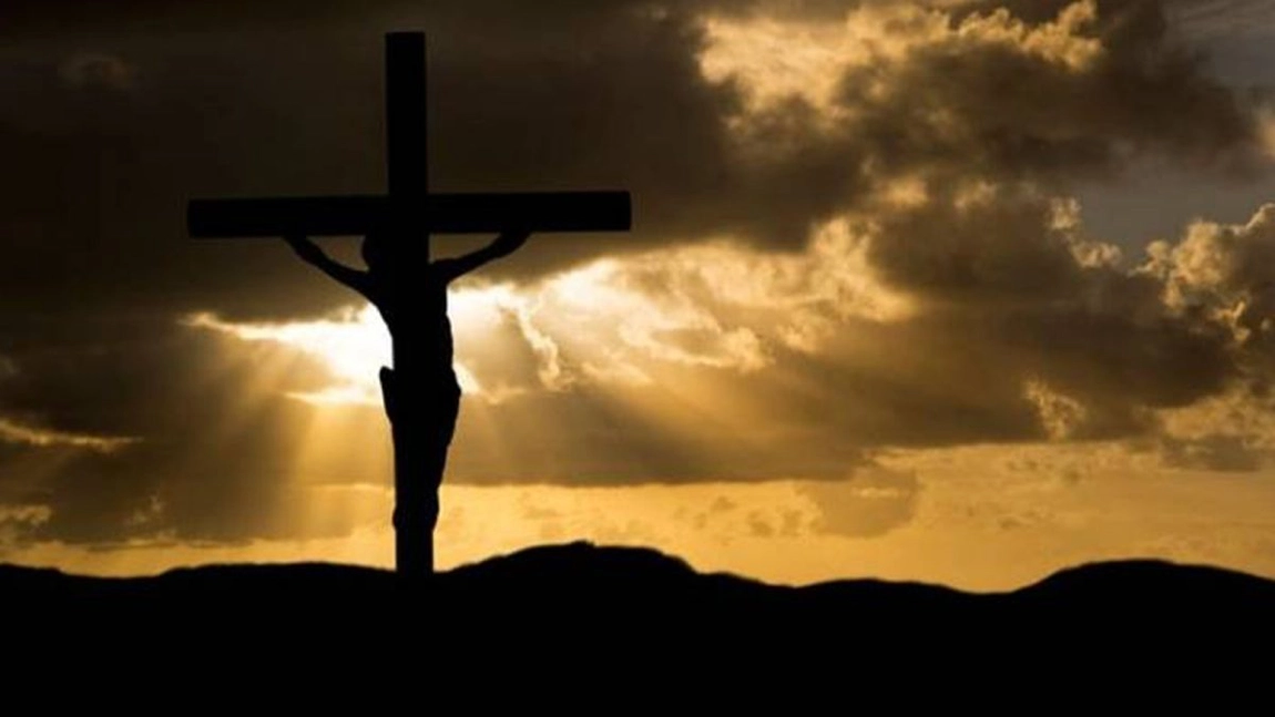 Astăzi, catolicii celebrează Vinerea Mare sau Vinerea Neagră, o zi solemnă de comemorare a sacrificiului Domnului Iisus Hristos