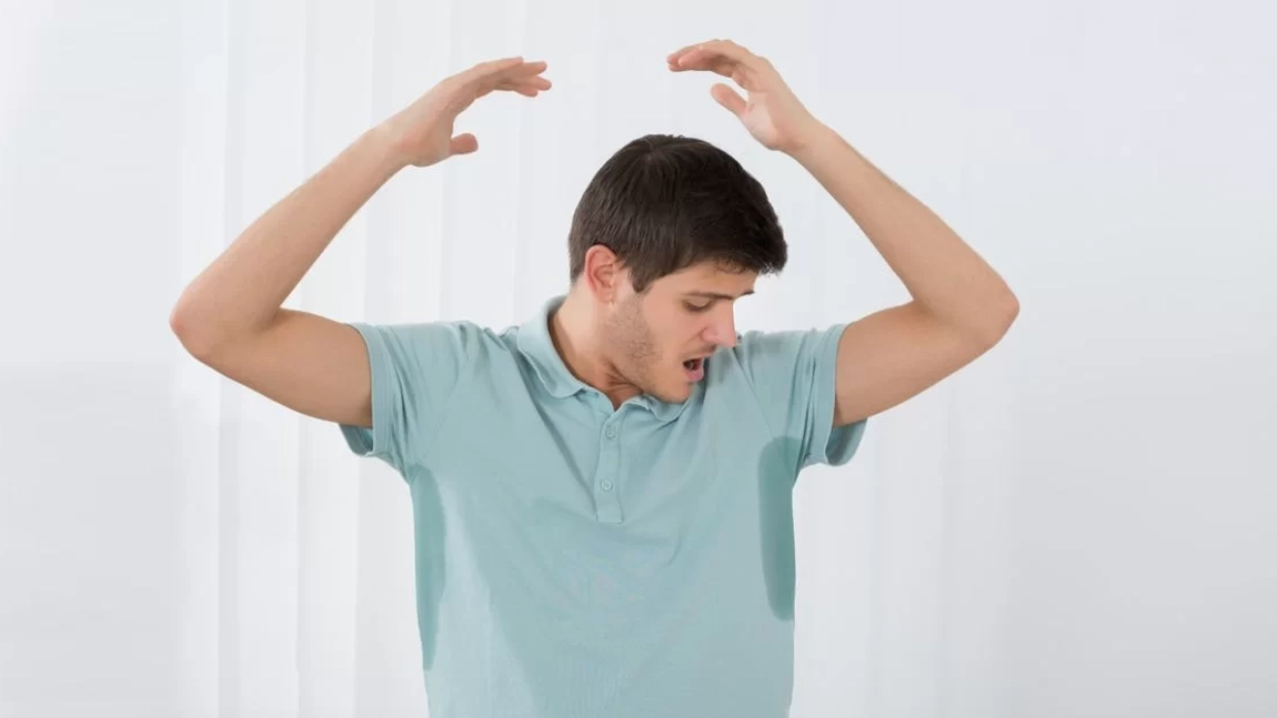 Ce vitamine sunt bune pentru transpirație? Iată ce ajută la hiperhidroză și cum poate fi controlată eficient!