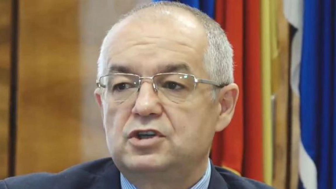 Emil Boc dă cărțile pe față: Ce va face PNL dacă Nicușor Dan propune un premier tehnocrat