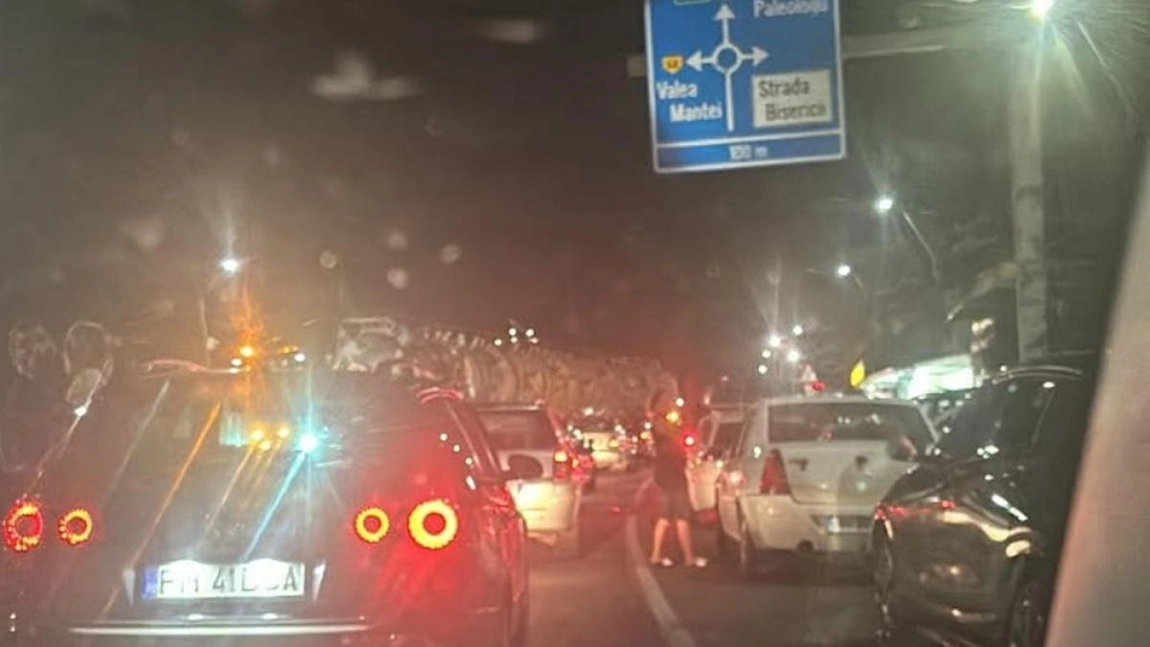 Tragedie în Prahova: Un bărbat de 52 de ani a murit pe loc după ce s-a izbit violent cu mașina de un cap de pod