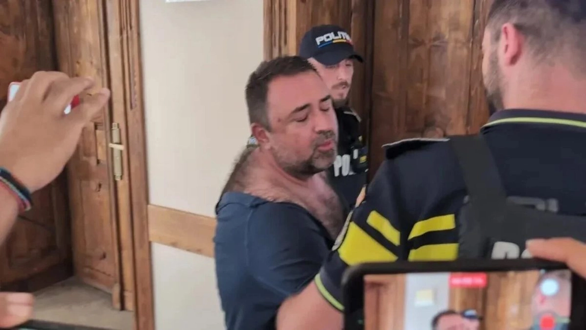 Răsturnare de situaţie în cazul procurorului pistolar. De ce au respins judecătorii arestarea sa