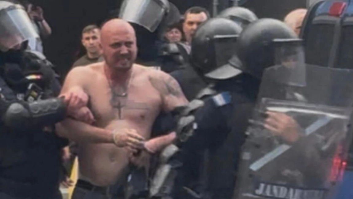 Cine este Ciprian Pamfile, liderul instigatorilor de la protestul fermierilor? A fost luat pe sus de jandarmi!